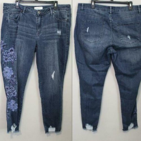 Lane Bryant Floral Embroidered Skinny Jeans H10876 - Picture 2 of 9